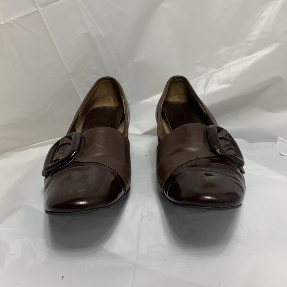JOYCE California Dark Brown Heeled Loafer size 7-1/2 - Picture 2 of 12